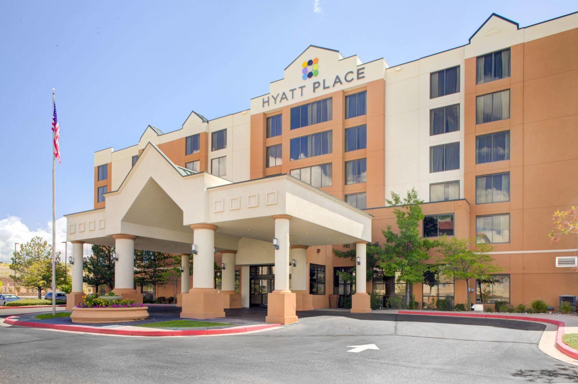 Hyatt Place Albuquerque Airport Exterior photo